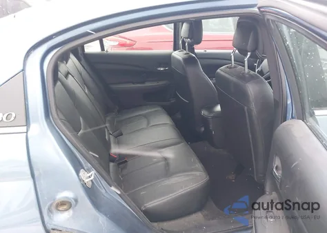 2011 Chrysler 200 Limited from USA, damaged, VIN 1C3BC2FG6BN582504